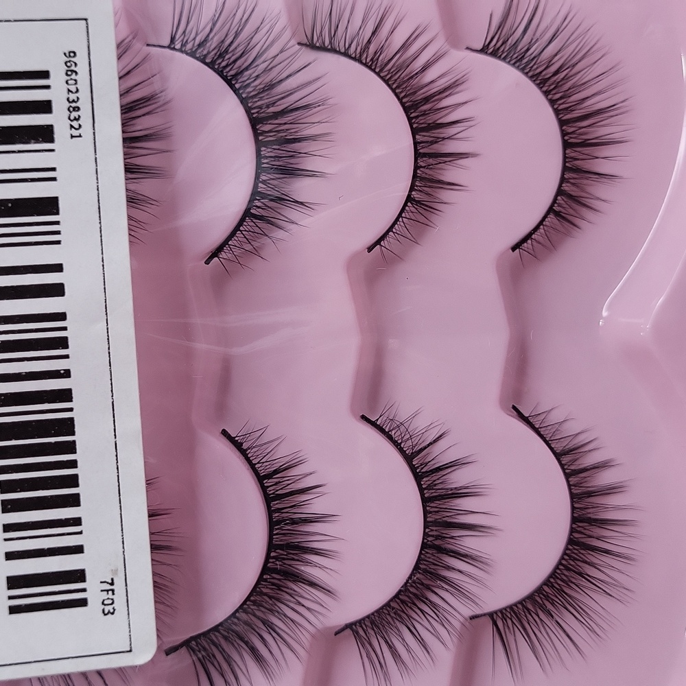 False Eyelashes - Picture 2 of 2